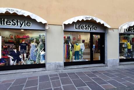 LIFESTYLE BOUTIQUE